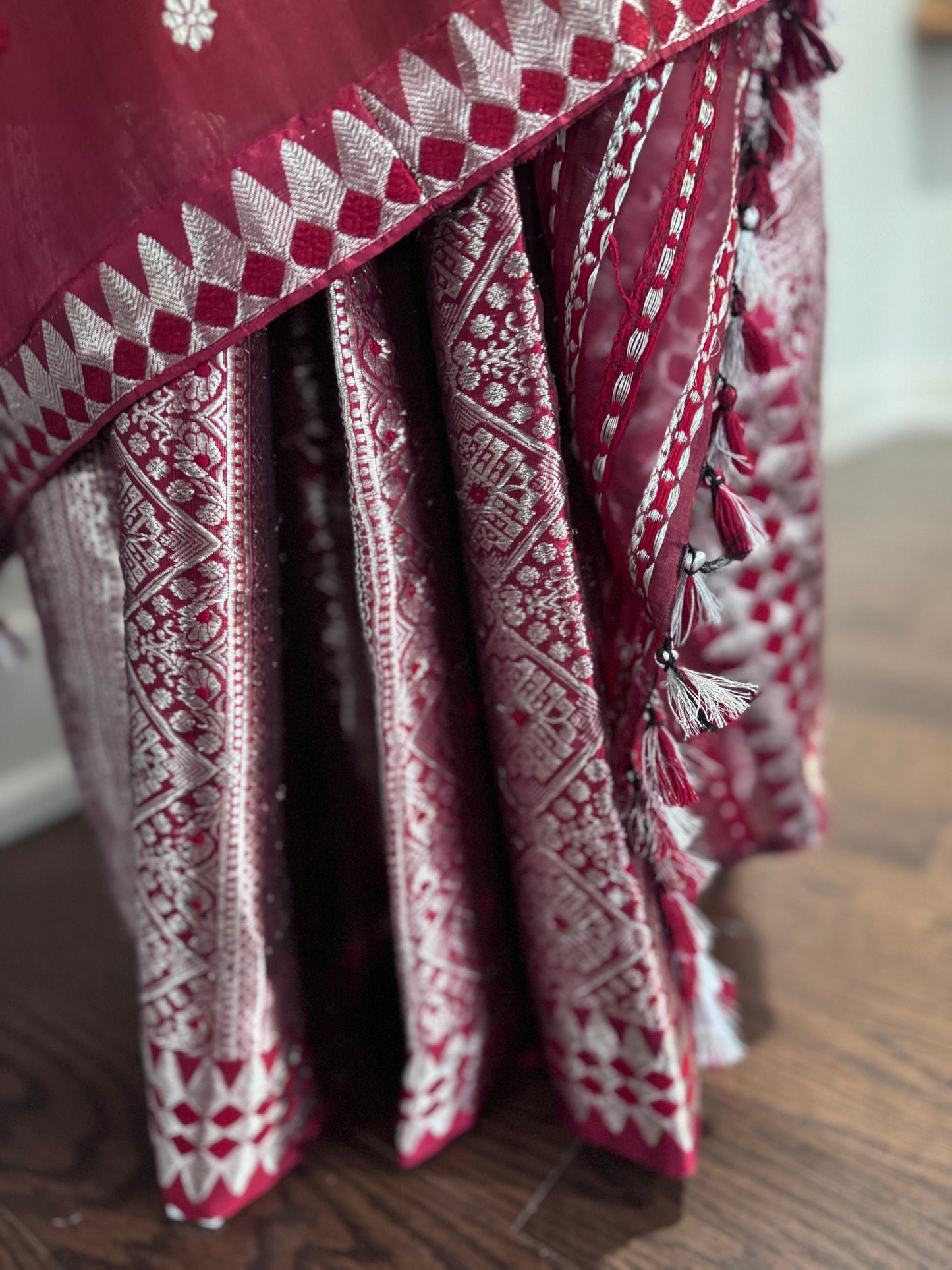 Maroon Assam Silk Mekhela chadar